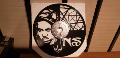 Nas Vinyl Clock