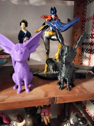 Espeon and Umbreon statues