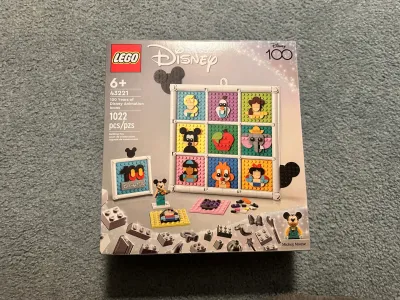 Disney 100 Lego