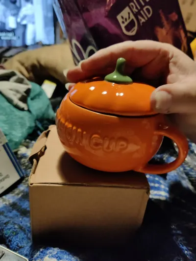 A pumpkin sugar bowl!