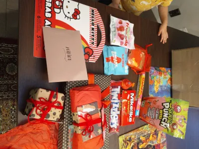 Lovely Hello Kitty and other Red Gifts!